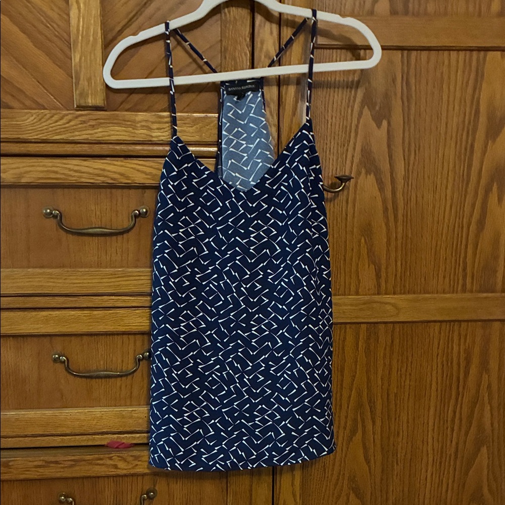 Banana republic medium - Navy and White Strappy Tank Top